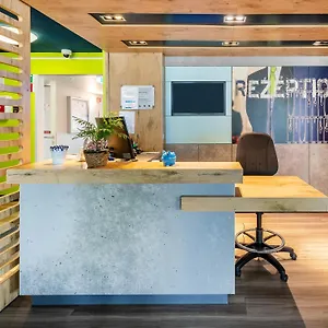 https://ibis-budget-koeln-porz.topcolognehotels.com